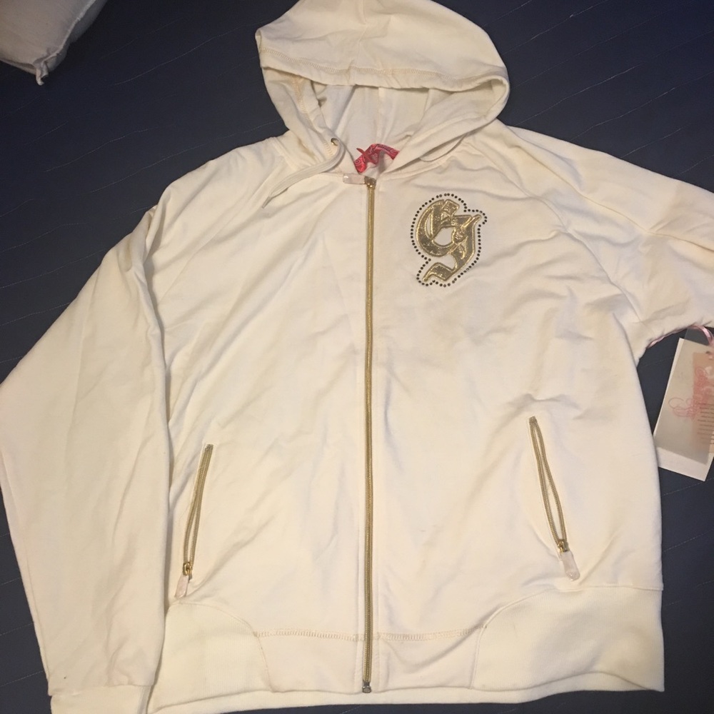 Sports outfit